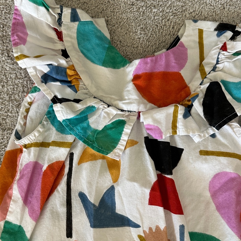 FARM Rio White Multicolor Geometric Ruffle Romper - Picture 7 of 7